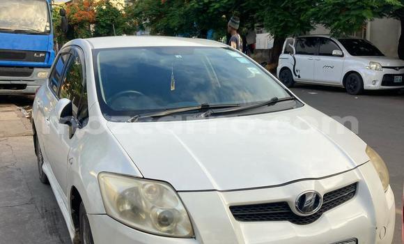 Tenga Tsaru Toyota Auris Chena Mota in Maputo in Maputo Tenga Tsaru Toyota Auris Chena Mota in Maputo in Maputo