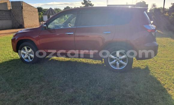 Tenga Tsaru Toyota Vanguard Tsvuku Mota in Maputo in Maputo Tenga Tsaru Toyota Vanguard Tsvuku Mota in Maputo in Maputo