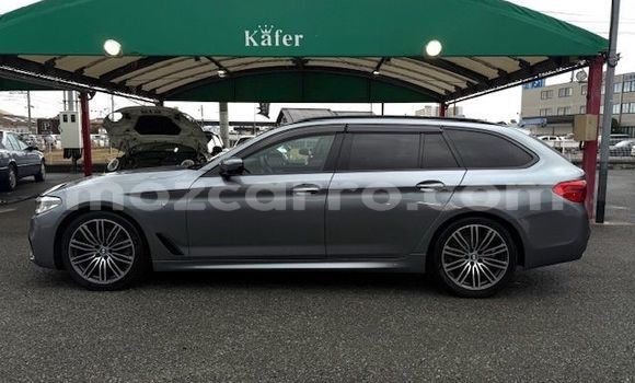 Comprar Usado BMW 5-Series Prata Carro em Maputo em Maputo Comprar Usado BMW 5-Series Prata Carro em Maputo em Maputo
