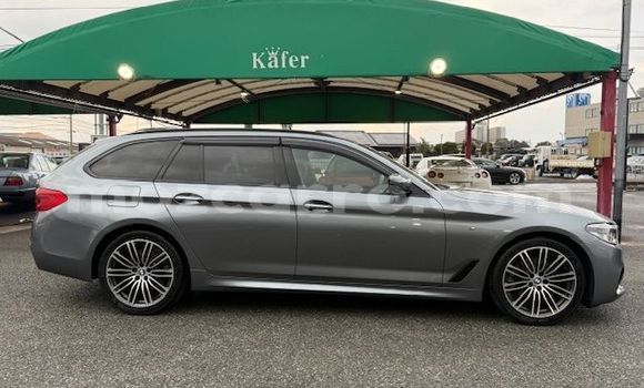 Comprar Usado BMW 5-Series Prata Carro em Maputo em Maputo Comprar Usado BMW 5-Series Prata Carro em Maputo em Maputo