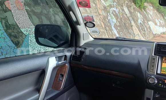 Buy Used Toyota Land Cruiser Prado White Car in Maputo in Maputo Buy Used Toyota Land Cruiser Prado White Car in Maputo in Maputo