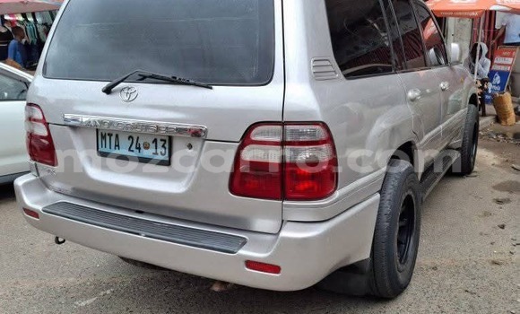 Comprar Usado Toyota Land Cruiser Prado De outros Carro em Maputo em Maputo Comprar Usado Toyota Land Cruiser Prado De outros Carro em Maputo em Maputo