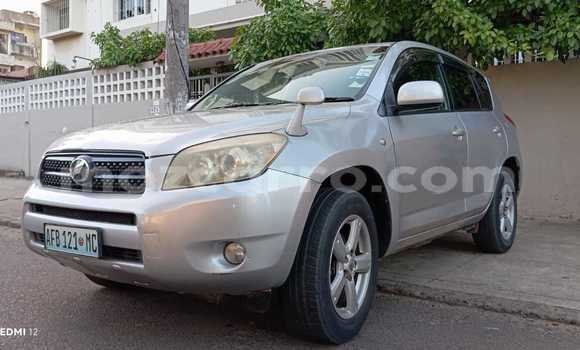 Tenga Tsaru Toyota RAV4 Zvimwe Mota in Maputo in Maputo Tenga Tsaru Toyota RAV4 Zvimwe Mota in Maputo in Maputo