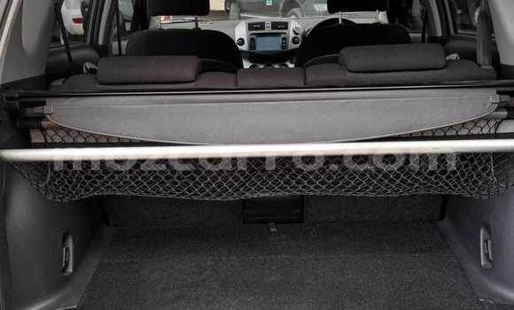 Tenga Tsaru Toyota RAV4 Zvimwe Mota in Maputo in Maputo Tenga Tsaru Toyota RAV4 Zvimwe Mota in Maputo in Maputo