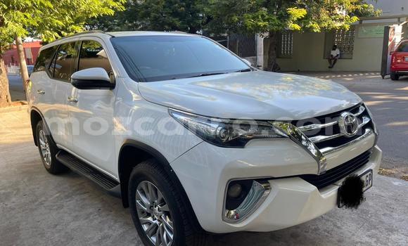 Comprar Usado Toyota Fortuner Branco Carro em Maputo em Maputo Comprar Usado Toyota Fortuner Branco Carro em Maputo em Maputo