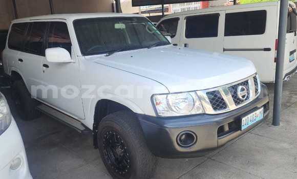 Comprar Usado Nissan Patrol Branco Carro em Maputo em Maputo Comprar Usado Nissan Patrol Branco Carro em Maputo em Maputo