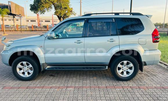 Tenga Tsaru Toyota Land Cruiser Prado Zvimwe Mota in Maputo in Maputo Tenga Tsaru Toyota Land Cruiser Prado Zvimwe Mota in Maputo in Maputo