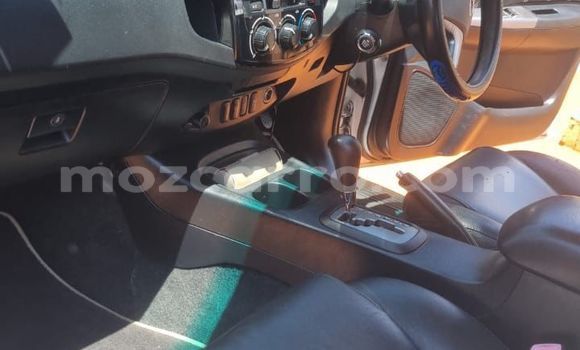 Comprar Usado Toyota Fortuner Branco Carro em Maputo em Maputo Comprar Usado Toyota Fortuner Branco Carro em Maputo em Maputo