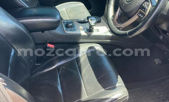 Tenga Tsaru Jeep Cherokee Zvimwe Mota in Maputo in Maputo Tenga Tsaru Jeep Cherokee Zvimwe Mota in Maputo in Maputo