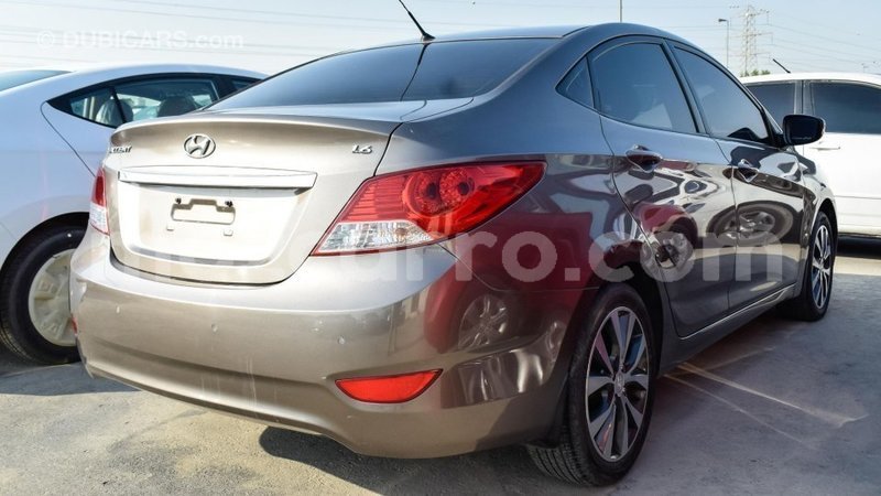 Big with watermark hyundai accent cabo delgado import dubai 5904