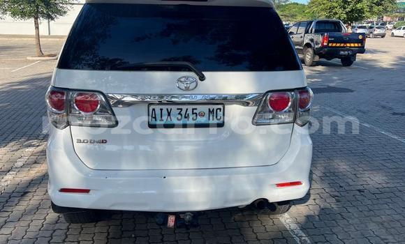 Tenga Tsaru Toyota Fortuner Chena Mota in Maputo in Maputo Tenga Tsaru Toyota Fortuner Chena Mota in Maputo in Maputo