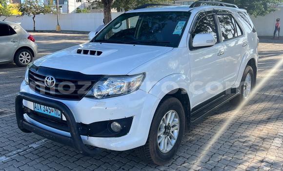 Tenga Tsaru Toyota Fortuner Chena Mota in Maputo in Maputo Tenga Tsaru Toyota Fortuner Chena Mota in Maputo in Maputo