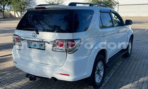 Tenga Tsaru Toyota Fortuner Chena Mota in Maputo in Maputo Tenga Tsaru Toyota Fortuner Chena Mota in Maputo in Maputo