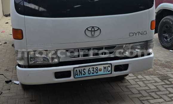 Comprar Usado Toyota Dyna Branco Caminhão em Maputo em Maputo Comprar Usado Toyota Dyna Branco Caminhão em Maputo em Maputo
