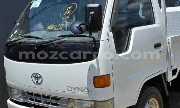 Comprar Usado Toyota Dyna Branco Caminhão em Maputo em Maputo Comprar Usado Toyota Dyna Branco Caminhão em Maputo em Maputo