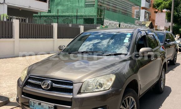 Tenga Tsaru Toyota RAV4 Sirivha Mota in Maputo in Maputo