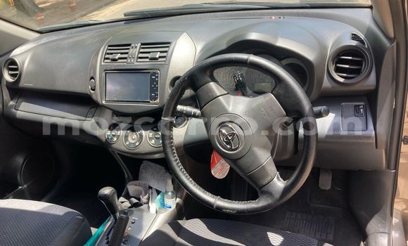 Buy Used Toyota RAV4 Silver Car in Maputo in Maputo Buy Used Toyota RAV4 Silver Car in Maputo in Maputo
