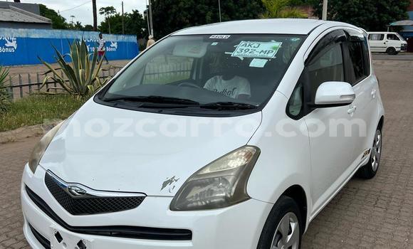Tenga Itsva Toyota Ractis Sirivha Mota in Maputo in Maputo Tenga Itsva Toyota Ractis Sirivha Mota in Maputo in Maputo