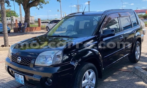 Nunua Ilio tumika Nissan X-Trail Nyeusi Gari ndani ya Maputo nchini Maputo Nunua Ilio tumika Nissan X-Trail Nyeusi Gari ndani ya Maputo nchini Maputo