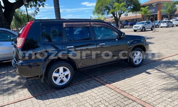 Nunua Ilio tumika Nissan X-Trail Nyeusi Gari ndani ya Maputo nchini Maputo Nunua Ilio tumika Nissan X-Trail Nyeusi Gari ndani ya Maputo nchini Maputo