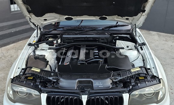 Nunua Ilio tumika BMW X3 Nyeupe Gari ndani ya Maputo nchini Maputo Nunua Ilio tumika BMW X3 Nyeupe Gari ndani ya Maputo nchini Maputo