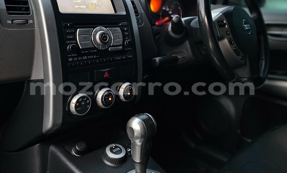 Comprar Usado Nissan X-Trail Branco Carro em Maputo em Maputo Comprar Usado Nissan X-Trail Branco Carro em Maputo em Maputo