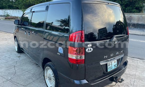 Nunua Ilio tumika Toyota Noah Nyeusi Gari ndani ya Maputo nchini Maputo Nunua Ilio tumika Toyota Noah Nyeusi Gari ndani ya Maputo nchini Maputo