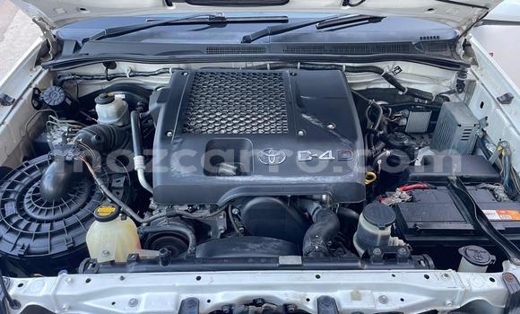 Tenga Tsaru Toyota Hilux Chena Mota in Maputo in Maputo Tenga Tsaru Toyota Hilux Chena Mota in Maputo in Maputo