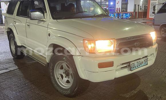 Tenga Tsaru Toyota Hilux Surf Zvimwe Mota in Maputo in Maputo