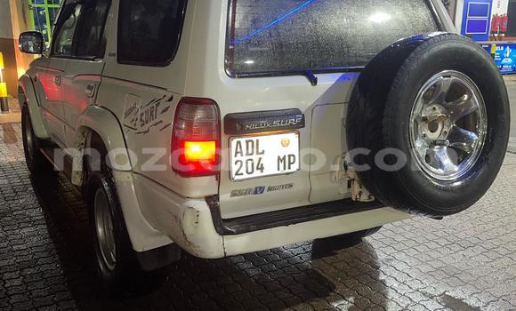 Tenga Tsaru Toyota Hilux Surf Zvimwe Mota in Maputo in Maputo Tenga Tsaru Toyota Hilux Surf Zvimwe Mota in Maputo in Maputo