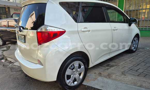 Nunua Ilio tumika Toyota Ractis Nyeupe Gari ndani ya Maputo nchini Maputo Nunua Ilio tumika Toyota Ractis Nyeupe Gari ndani ya Maputo nchini Maputo