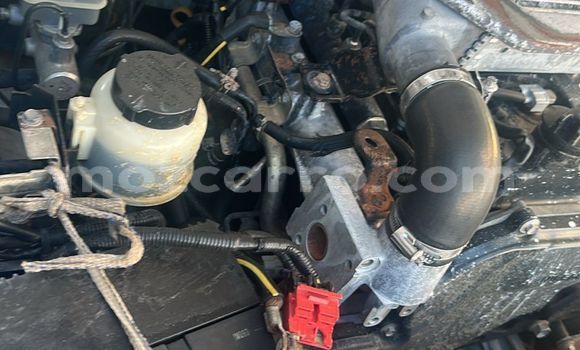 Buy Used Nissan Hardbody White Car in Maputo in Maputo Buy Used Nissan Hardbody White Car in Maputo in Maputo