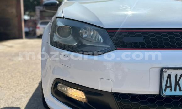 Buy Used Volkswagen Polo White Car in Maputo in Maputo Buy Used Volkswagen Polo White Car in Maputo in Maputo