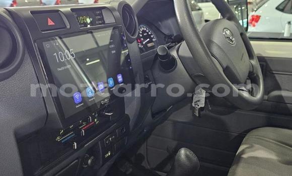 Tenga Tsaru Toyota Land Cruiser Zvimwe Mota in Maputo in Maputo Tenga Tsaru Toyota Land Cruiser Zvimwe Mota in Maputo in Maputo