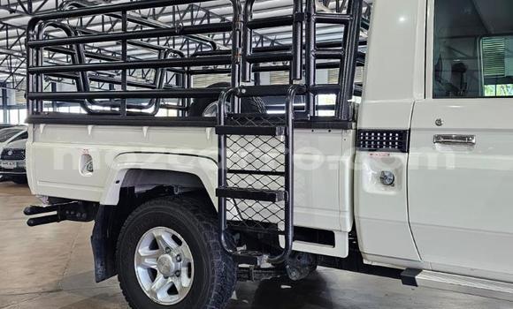 Tenga Tsaru Toyota Land Cruiser Zvimwe Mota in Maputo in Maputo Tenga Tsaru Toyota Land Cruiser Zvimwe Mota in Maputo in Maputo