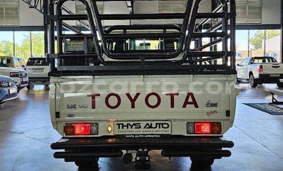 Tenga Tsaru Toyota Land Cruiser Zvimwe Mota in Maputo in Maputo Tenga Tsaru Toyota Land Cruiser Zvimwe Mota in Maputo in Maputo