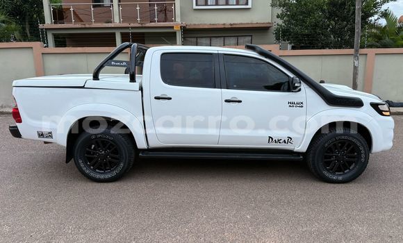 Buy Used Toyota Hilux White Car in Maputo in Maputo Buy Used Toyota Hilux White Car in Maputo in Maputo