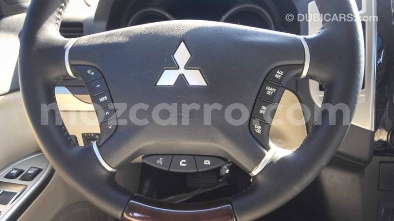 Big with watermark mitsubishi pajero cabo delgado import dubai 5912