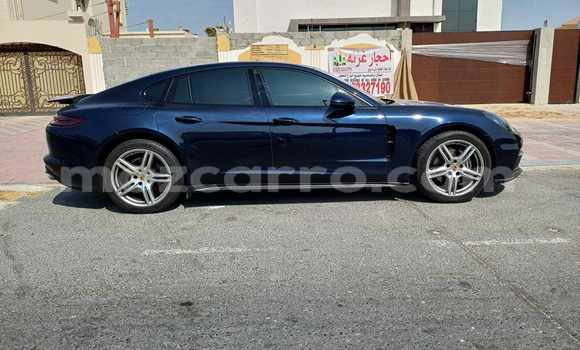 Buy Used Porsche Panamera White Car in Maputo in Maputo Buy Used Porsche Panamera White Car in Maputo in Maputo