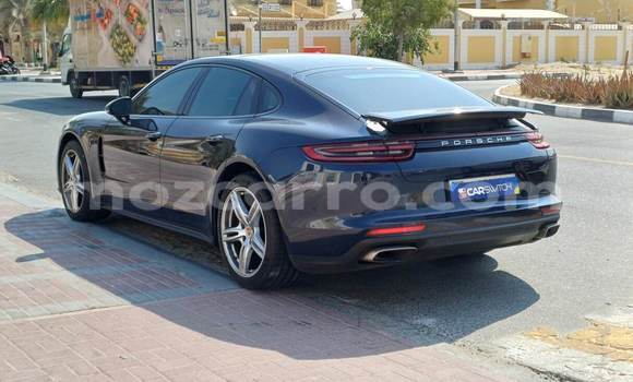 Buy Used Porsche Panamera White Car in Maputo in Maputo Buy Used Porsche Panamera White Car in Maputo in Maputo