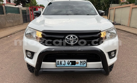 Tenga Tsaru Toyota Hiluxe Revo Chena Mota in Maputo in Maputo Tenga Tsaru Toyota Hiluxe Revo Chena Mota in Maputo in Maputo