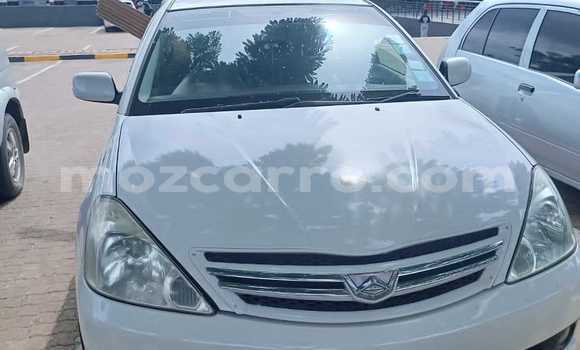 Comprar Usado Toyota Allion Branco Carro em Maputo em Maputo
