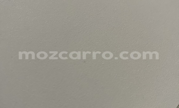 Comprar Usado Toyota Land Cruiser Prado Branco Carro em Malema em Nampula