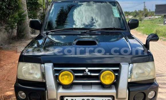 Comprar Usado Mitsubishi Pajero Preto Carro em Mabote em Inhambane