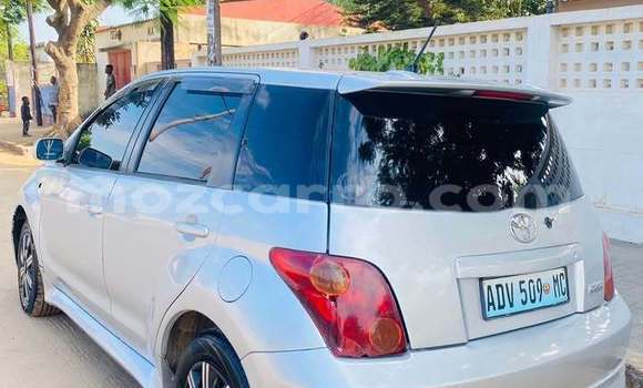 Comprar Usado Toyota IST Branco Carro em Boane em Maputo Comprar Usado Toyota IST Branco Carro em Boane em Maputo
