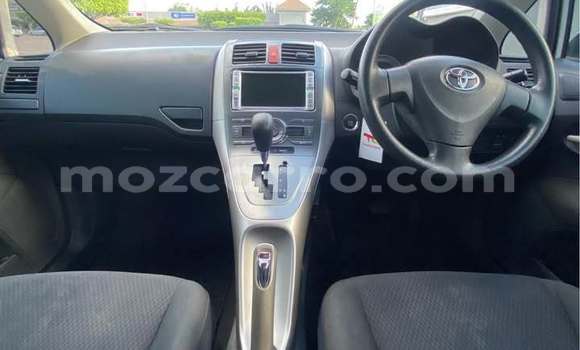 Tenga Tsaru Toyota Auris Chena Mota in Búzi in Sofala Tenga Tsaru Toyota Auris Chena Mota in Búzi in Sofala