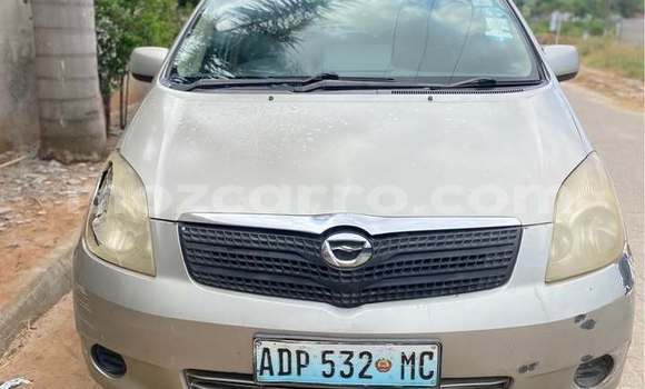 Comprar Usado Toyota Spade De outros Carro em Caia em Sofala Comprar Usado Toyota Spade De outros Carro em Caia em Sofala