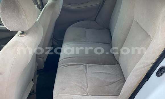 Comprar Usado Toyota Corolla Branco Carro em Caia em Sofala Comprar Usado Toyota Corolla Branco Carro em Caia em Sofala