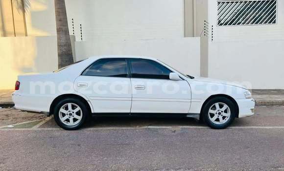Comprar Usado Toyota Chaser Branco Carro em Caia em Sofala Comprar Usado Toyota Chaser Branco Carro em Caia em Sofala