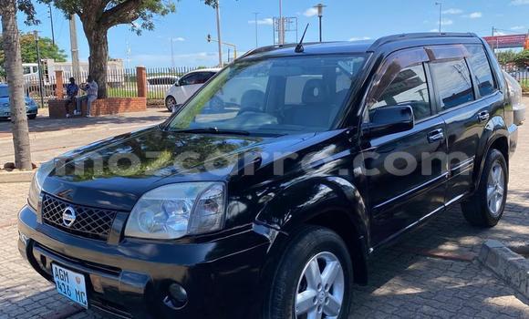 Comprar Usado Nissan X-Trail Preto Carro em Maputo em Maputo